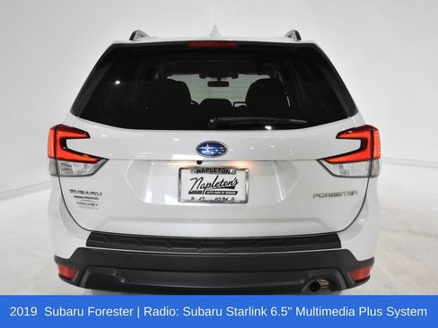 Used 2019 Subaru Forester Premium AWD/4WD image 5