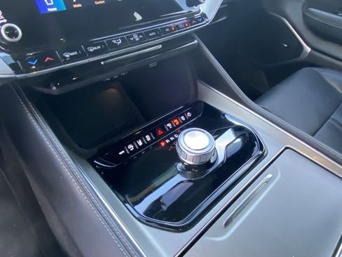 Used 2023 Jeep Wagoneer Series II image 21