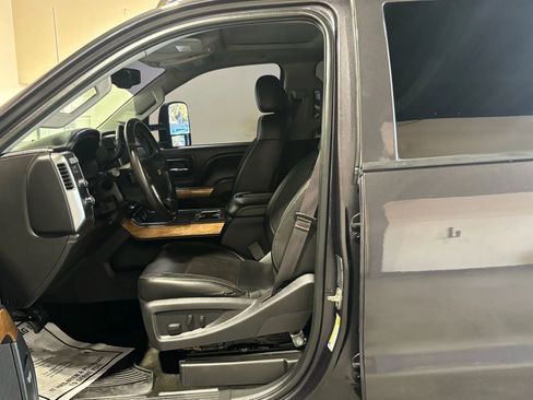 Used 2015 Chevrolet Silverado 3500 LTZ w/ Duramax Plus Package image 9