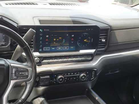 Certified 2024 Chevrolet Silverado 2500 LTZ w/ LTZ Plus Package AWD/4WD image 34
