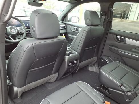 New 2026 Buick Enclave Preferred w/ Power Package AWD/4WD image 16