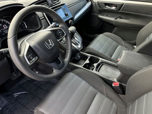 Used 2017 Honda CR-V LX image 11