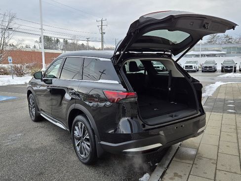 New 2026 INFINITI QX60 Luxe w/ Cargo Package image 18