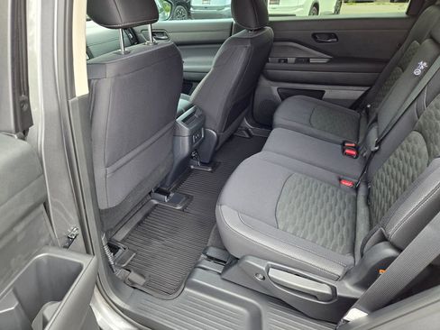 New 2026 Nissan Pathfinder SV w/ Cargo Package FWD image 11