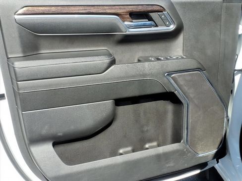 Certified 2024 GMC Sierra 1500 SLE image 13