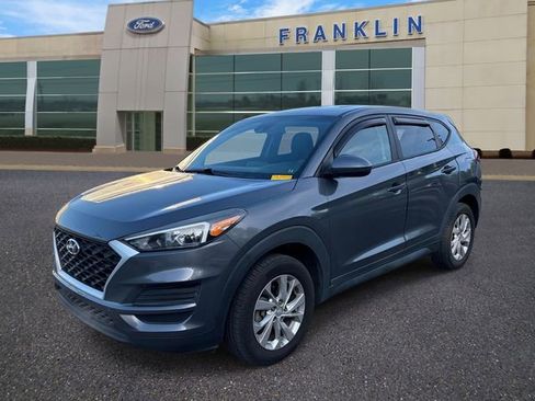 Used 2019 Hyundai Tucson SE image 3