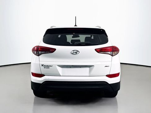 Used 2017 Hyundai Tucson SE w/ SE Popular Package 02 AWD/4WD image 7