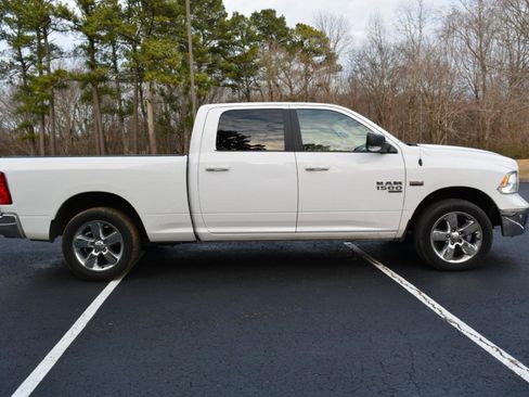 Used 2019 RAM 1500 Big Horn image 5