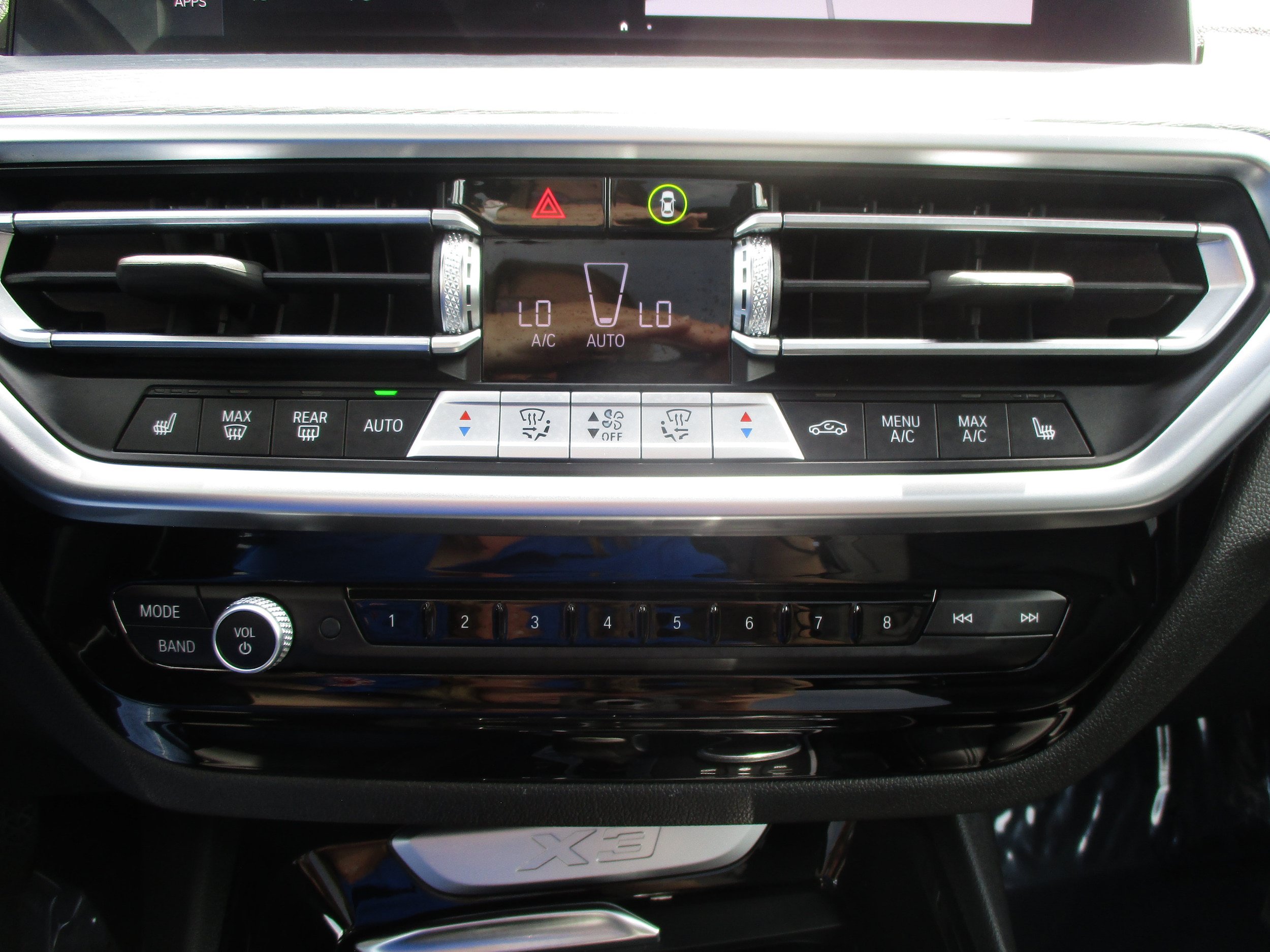 Used 2024 BMW X3 xDrive30i AWD/4WD image 24