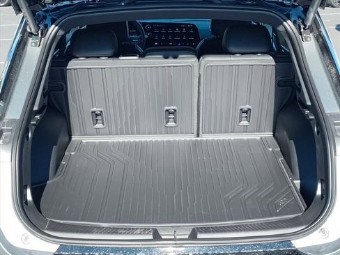 New 2026 Chevrolet Equinox EV RS image 9