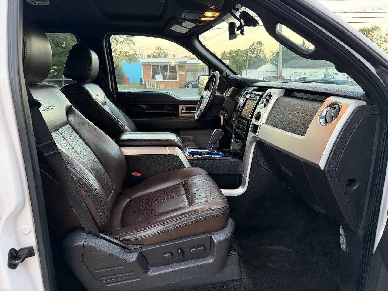 Used 2012 Ford F150 Platinum w/ Max Trailer Tow Pkg AWD/4WD image 17