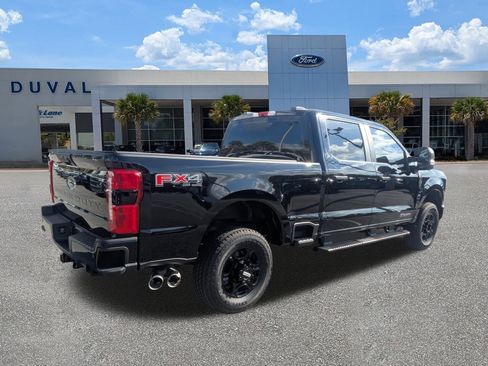 Used 2025 Ford F250 XL w/ STX Appearance Package image 4