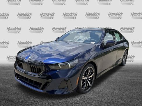 New 2027 BMW 530i xDrive w/ M Sport Package AWD/4WD image 5