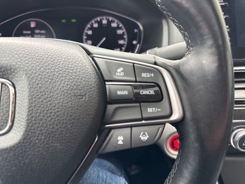 Certified 2018 Honda Accord Touring image 23