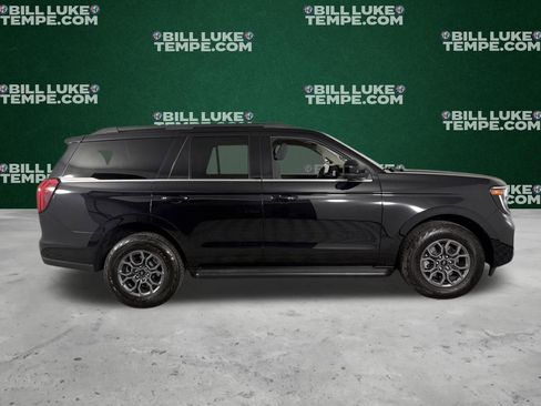 Used 2025 Ford Expedition Active AWD/4WD image 4