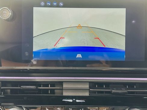 New 2025 Honda Prologue Touring image 17