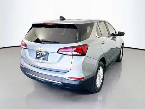 Used 2023 Chevrolet Equinox LT w/ Driver Convenience Package FWD image 7