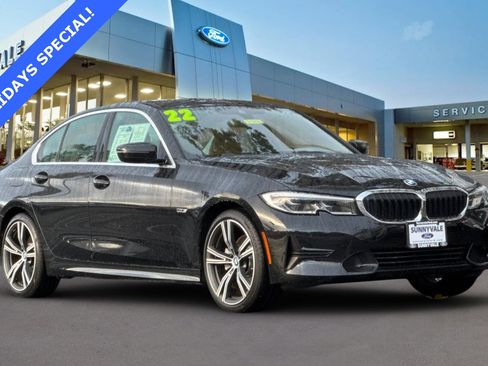 Used 2022 BMW 330e w/ Premium Package image 2
