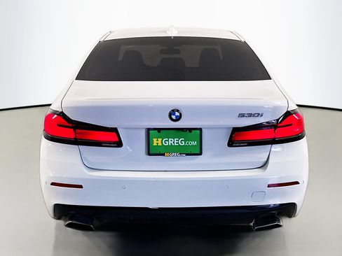 Used 2021 BMW 530i w/ Premium Package RWD image 8