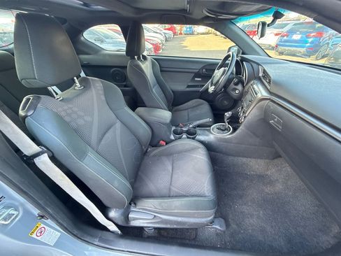 Used 2014 Scion tC image 9