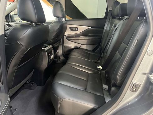 Used 2020 Nissan Murano SV w/ Premium Package image 13