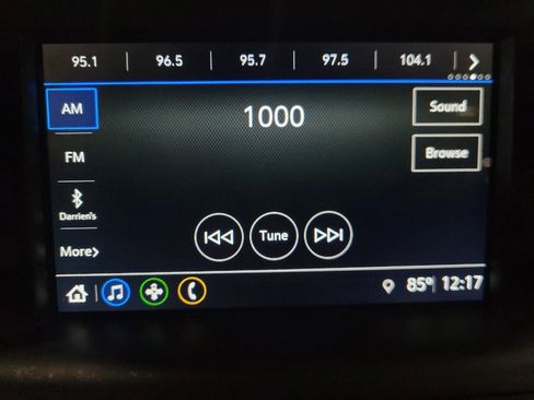 Used 2018 GMC Terrain SLE AWD/4WD image 25