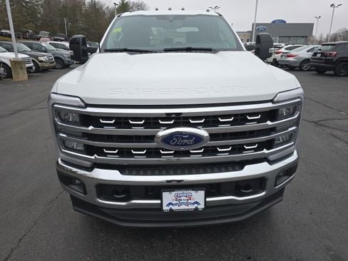Certified 2025 Ford F350 Lariat image 2