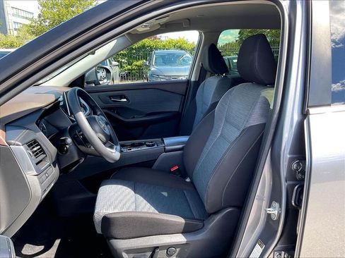 Certified 2023 Nissan Rogue SV AWD/4WD image 10