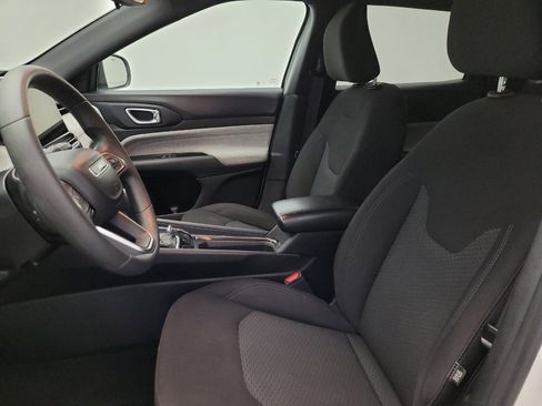 Used 2023 Jeep Compass Sport AWD/4WD image 17
