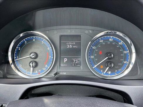 Used 2019 Toyota Corolla LE image 22