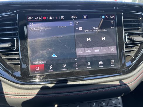 Used 2025 Dodge Durango R/T image 23