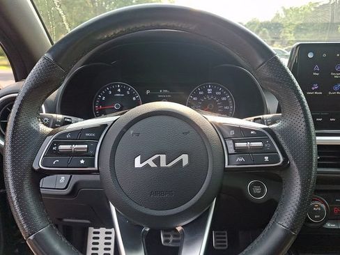 Used 2023 Kia Forte GT-Line w/ GT-Line Premium Package FWD image 20