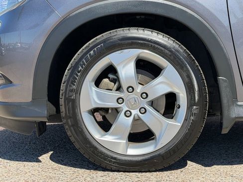 Used 2016 Honda HR-V LX image 31