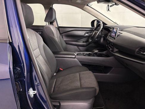 Used 2024 Nissan Rogue SV FWD image 48