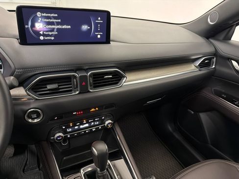 Certified 2025 MAZDA CX-5 Signature AWD/4WD image 23