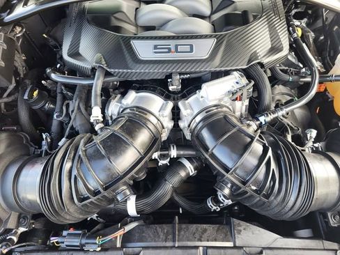 Used 2025 Ford Mustang Dark Horse RWD image 24