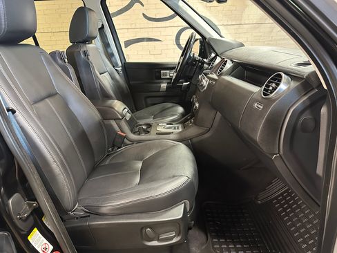 Used 2016 Land Rover LR4 HSE LUX AWD/4WD image 24