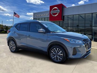 Used 2022 Nissan Kicks SV