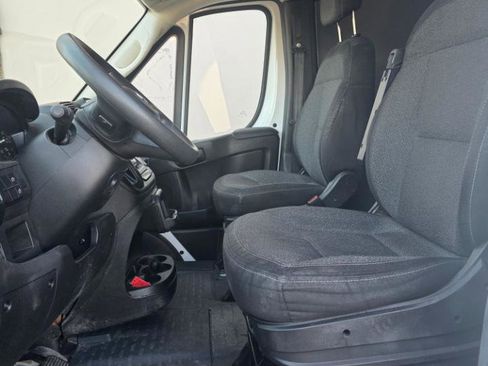 Used 2023 RAM ProMaster 2500 FWD image 17