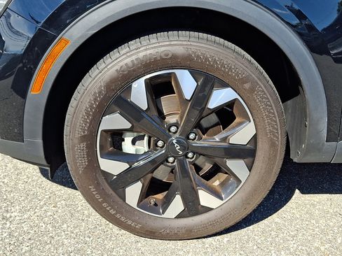 Certified 2023 Kia Sportage X-Line w/ X-Line Premium Package AWD/4WD image 8