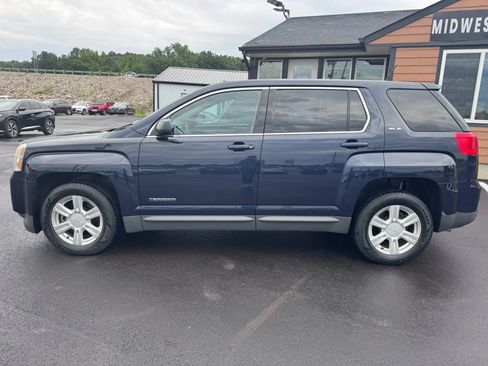 Used 2015 GMC Terrain SLE FWD image 3
