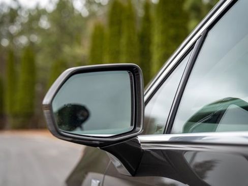 Used 2019 Cadillac XT5 Premium Luxury w/ Driver Assist Package image 25