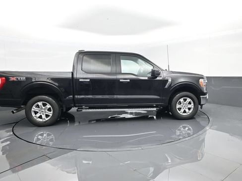 Used 2022 Ford F150 XLT w/ XTR Package AWD/4WD image 4