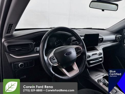 Used 2021 Ford Explorer XLT AWD/4WD image 11