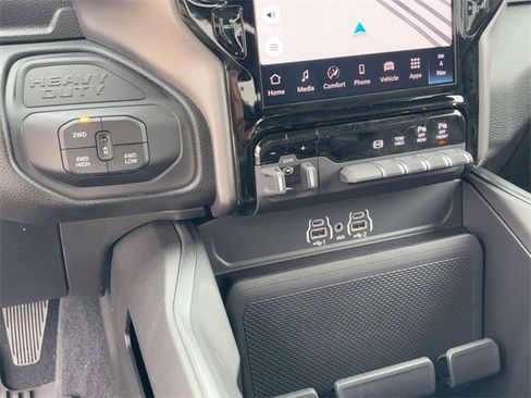 New 2026 RAM 2500 Lone Star image 17