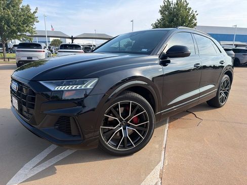 Used 2019 Audi Q8 Prestige w/ Luxury Package AWD/4WD image 1