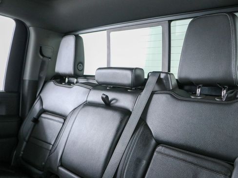 Used 2022 GMC Sierra 2500 Denali AWD/4WD image 28