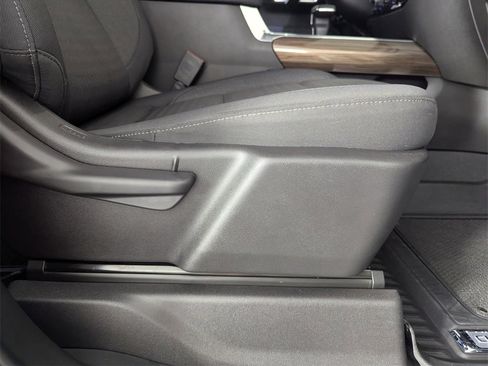 Used 2024 Chevrolet Silverado 1500 RST image 36