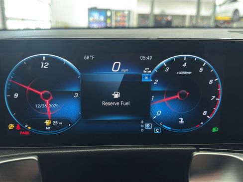 Used 2023 Mercedes-Benz GLB 250 image 14