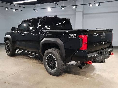 New 2026 Toyota Tacoma TRD Off-Road image 5